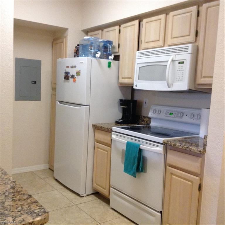 THE TIDES AT PELICAN LANDING - Residential Lease