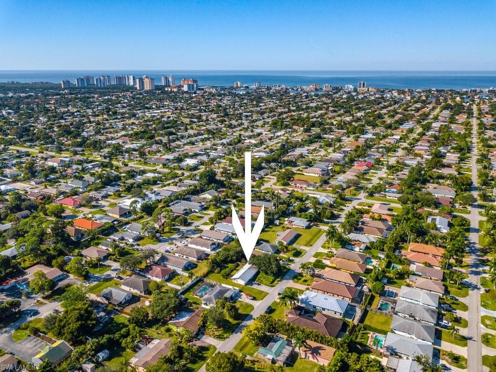 NAPLES PARK - Residential