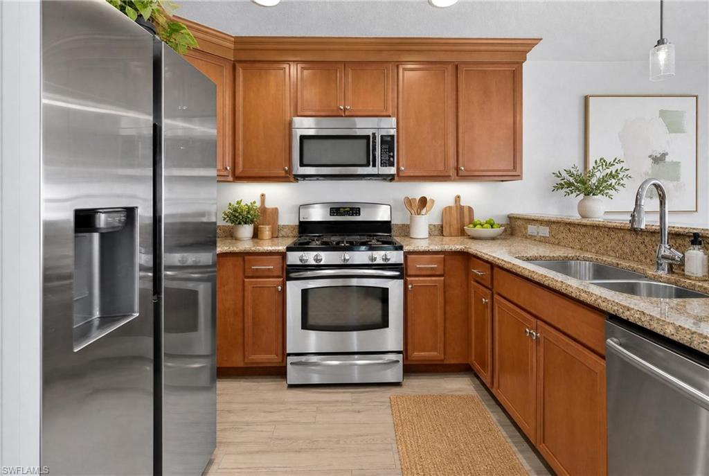 THE RESERVE AT ESTERO - Residential
