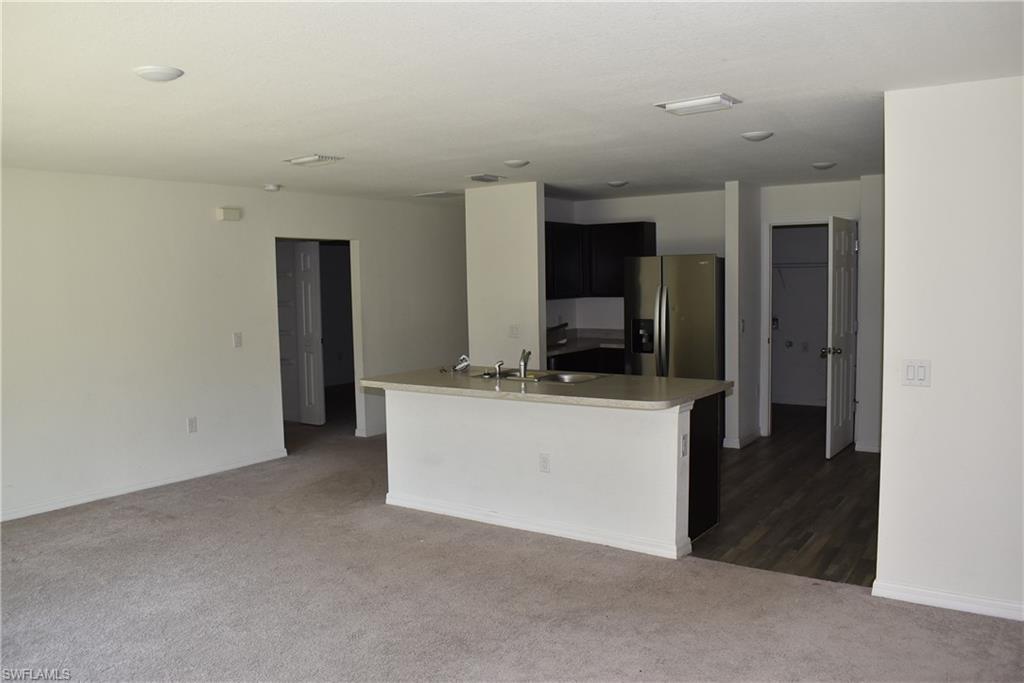 NORTH PORT - Residential Lease
