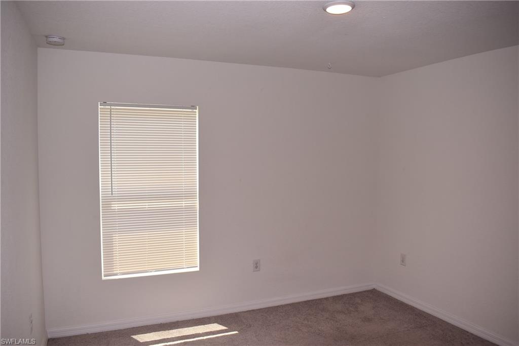 NORTH PORT - Residential Lease
