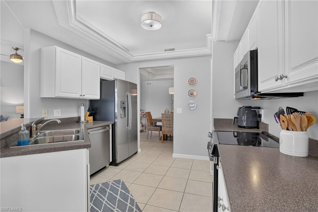 JASMINE POINTE - Residential Lease
