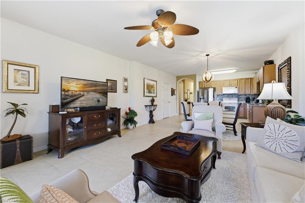 MARBELLA AT SPANISH WELLS - Residential Lease