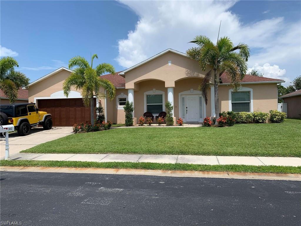 This is a beautiful 2005 sf home in the HAWKS PRESERVE COMMUNITY! A must see! 3 bedroom 2 bath home featuring a split floor plan.  A large family room, formal dining and formal living.  Large eat in kitchen, large master suite with garden tub.  This home was totally rebuilt inside.  Every wall to ceiling done.  NEWER KITCHEN CABINETS, TILED THROUGHOUT, GRANITE COUNTER TOPS.  If you want a ready to move in home, this is it.