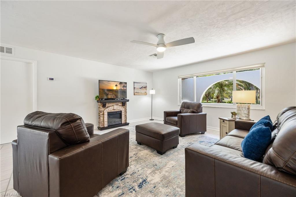 NORTH FORT MYERS - Residential