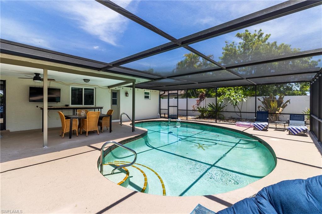 CAPE CORAL - Residential Lease