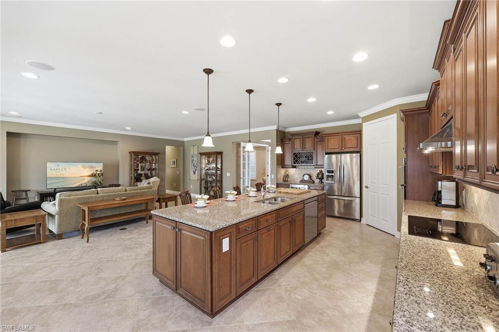 VERONA WALK - Residential