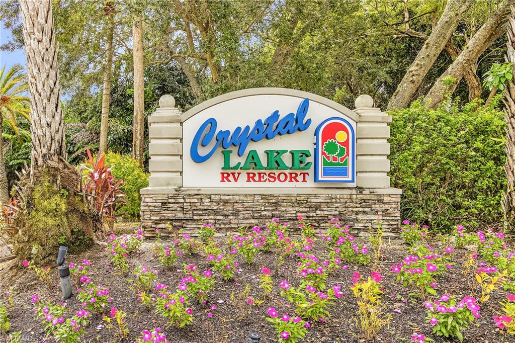 CRYSTAL LAKE RV RESORT - Land