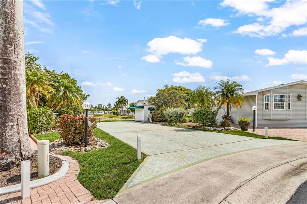 CRYSTAL LAKE RV RESORT - Land