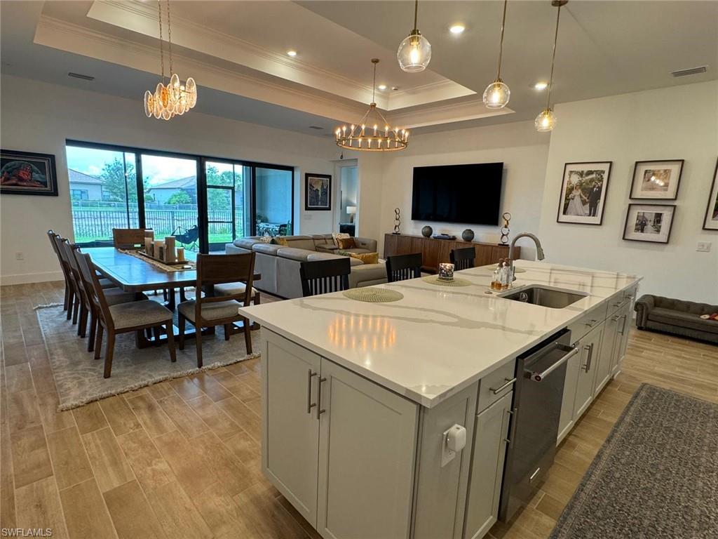 AVALON PARK - Residential Lease