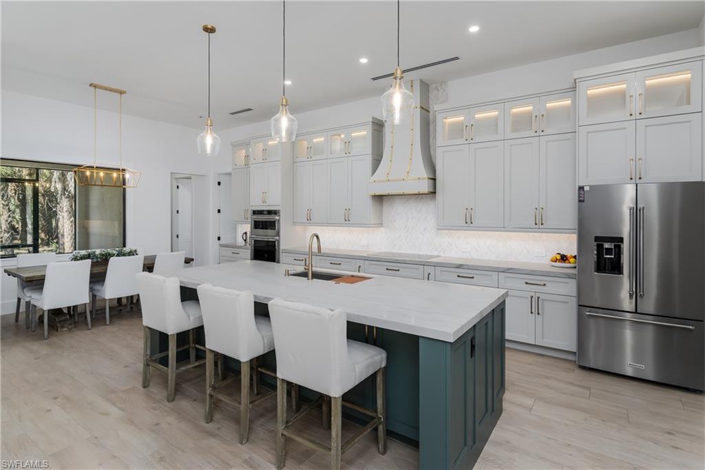 GOLDEN GATE ESTATES - Residential