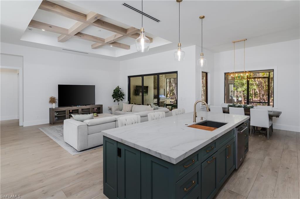 GOLDEN GATE ESTATES - Residential