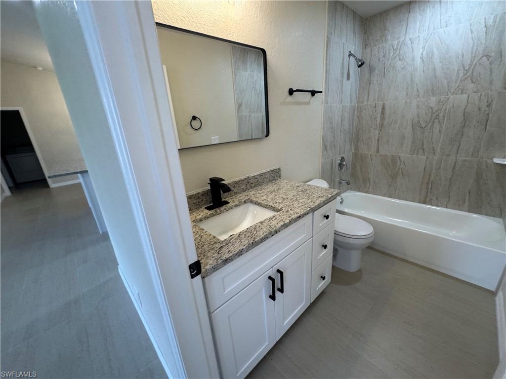 CAPE CORAL - Residential Lease