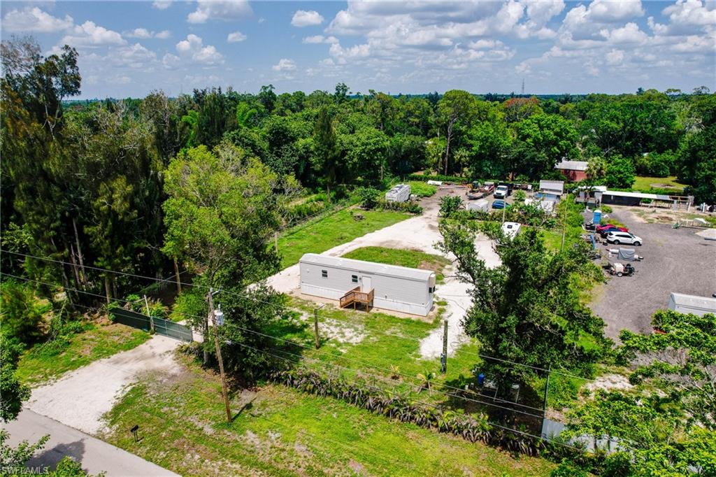 SUNCOAST ESTATE - Residential