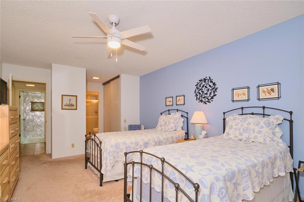 SEVEN LAKES - Residential