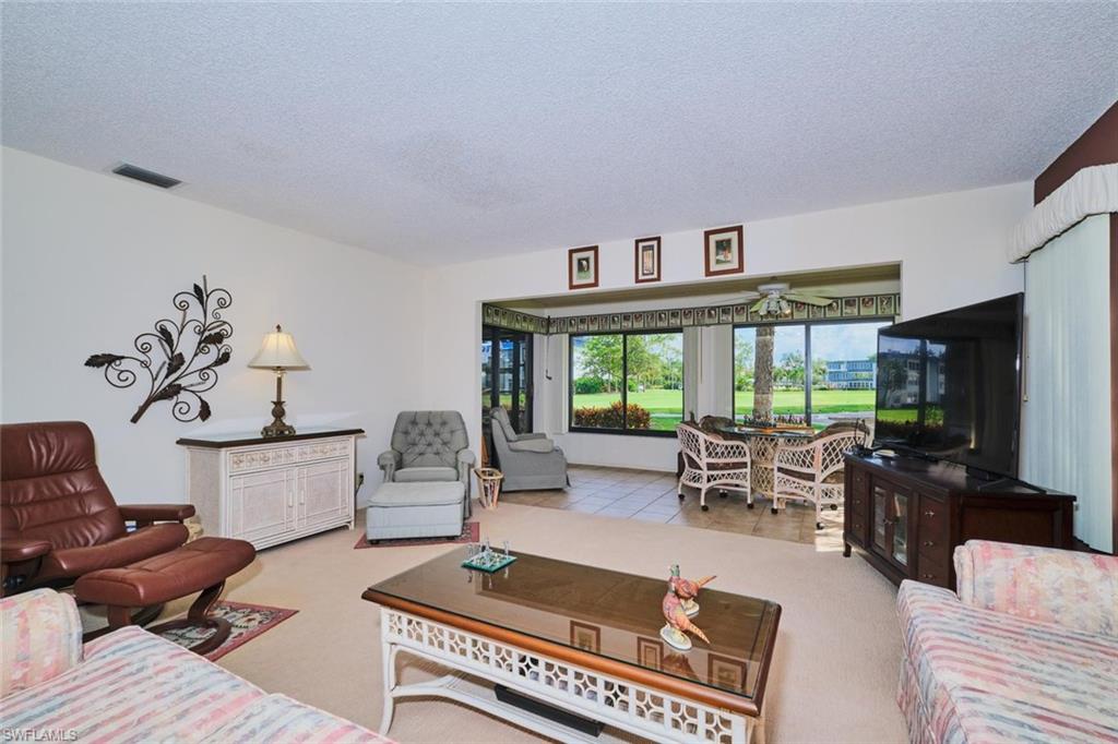 SEVEN LAKES - Residential