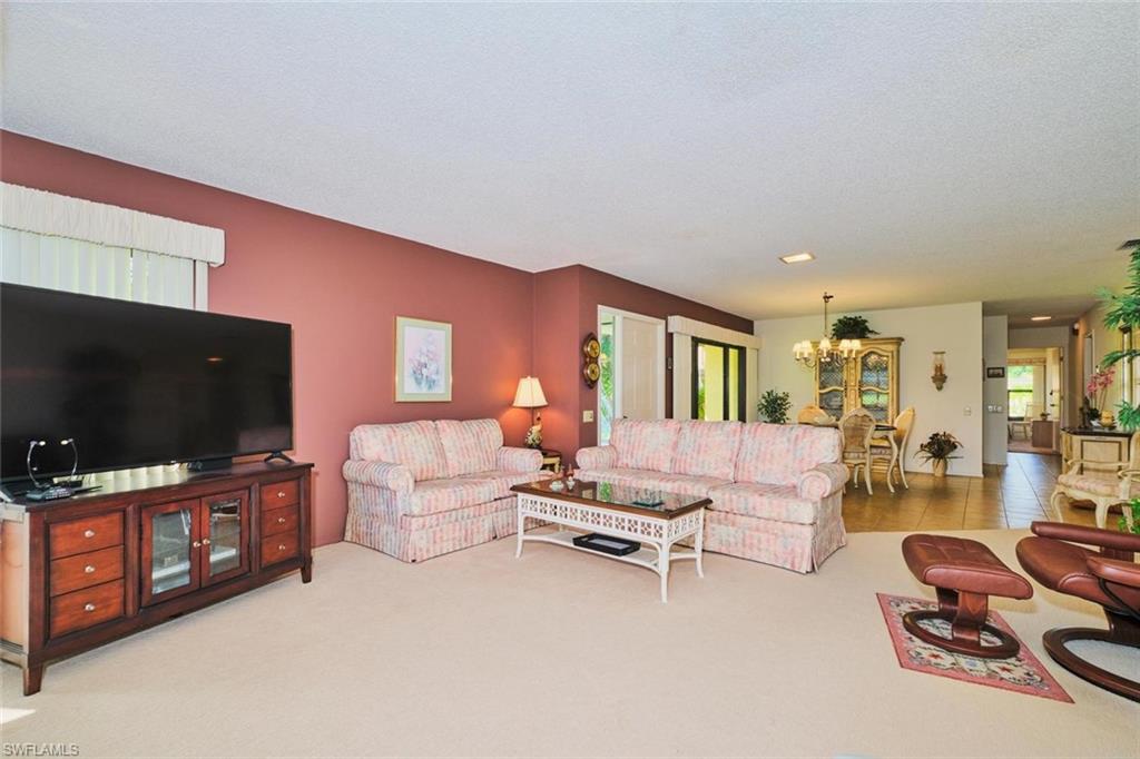 SEVEN LAKES - Residential