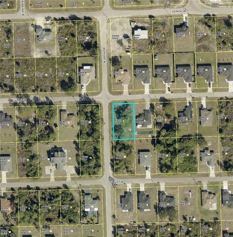 LEHIGH ACRES - Land