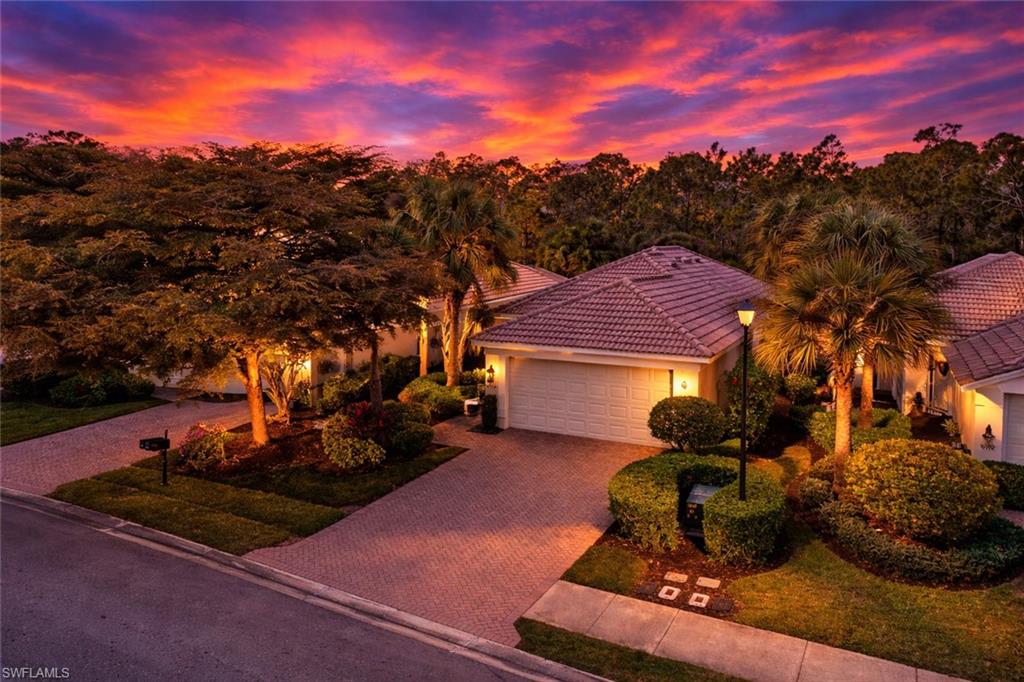 HIDDEN COVE - Residential Lease
