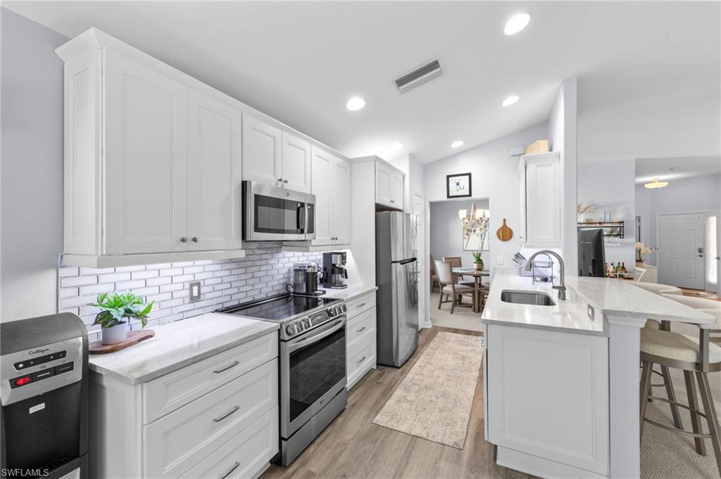 HIDDEN COVE - Residential Lease