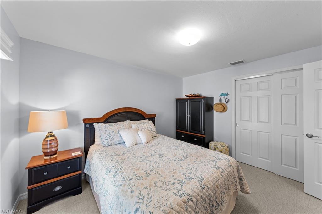 HIDDEN COVE - Residential Lease