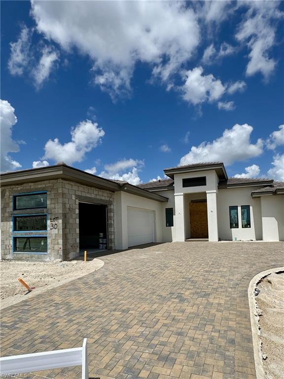 VIVID SHORES - Residential