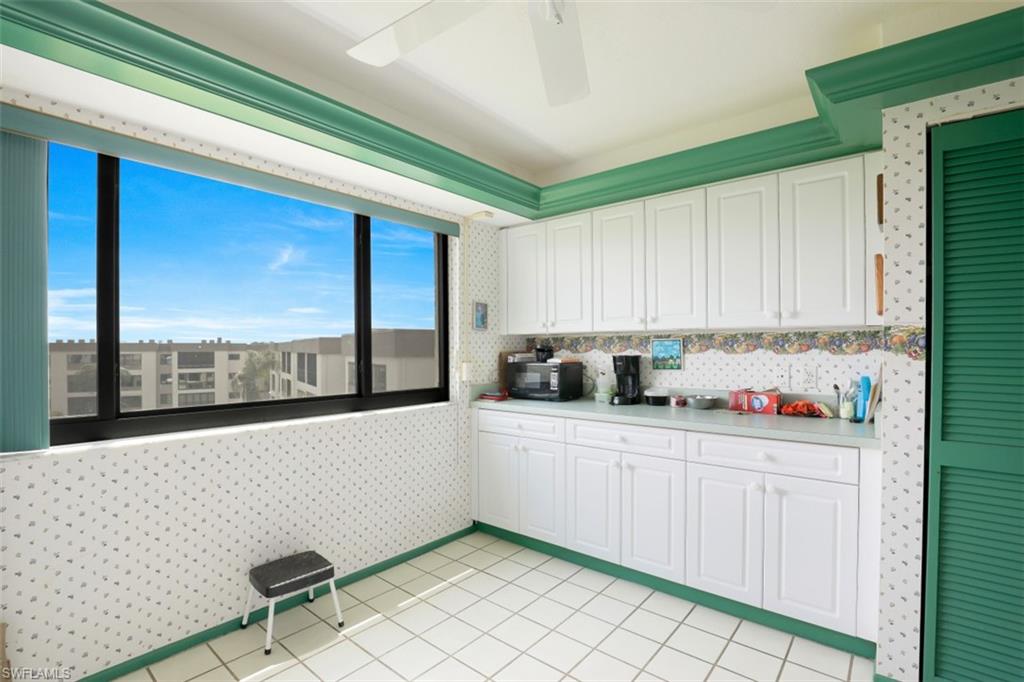 SEVEN LAKES - Residential