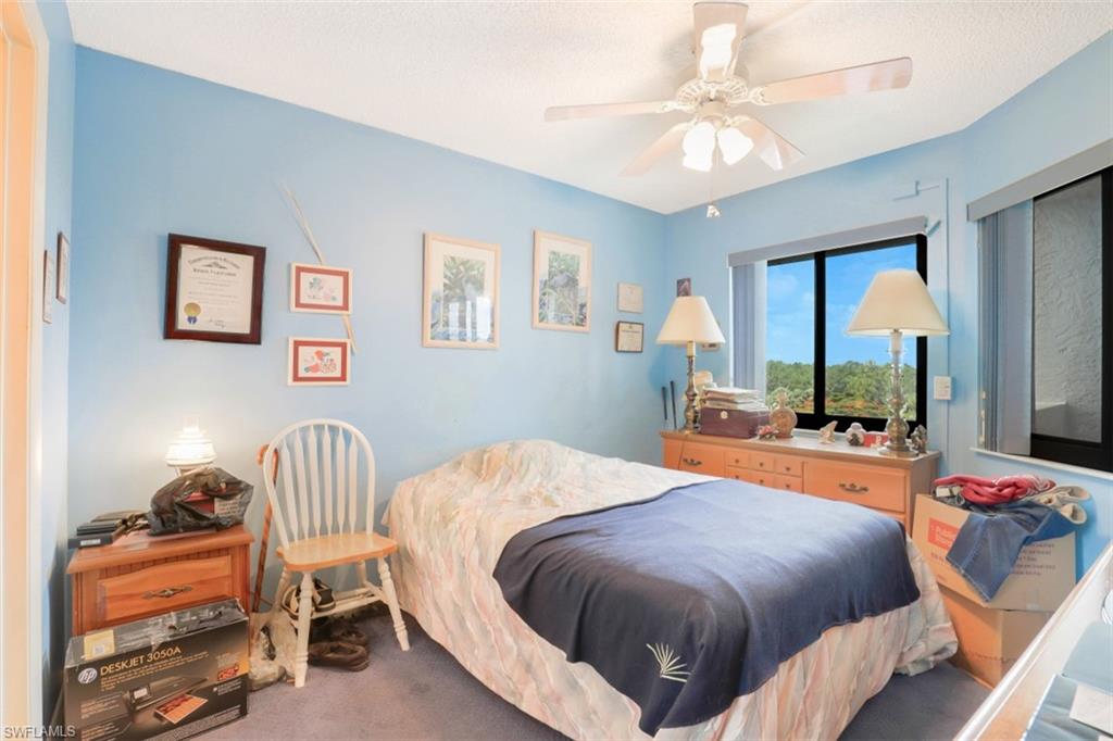 SEVEN LAKES - Residential