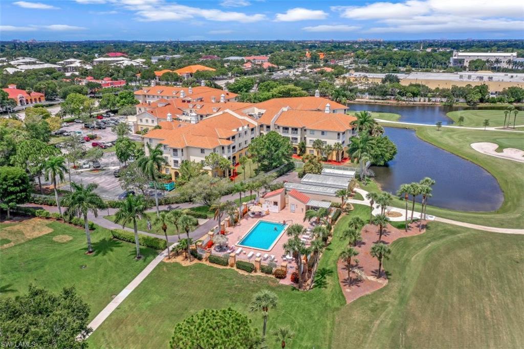 SEVEN LAKES - Residential