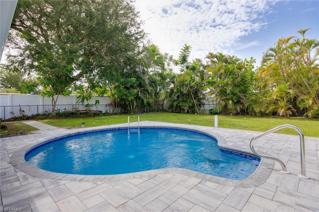 CYPRESS LAKE ESTATES - Residential