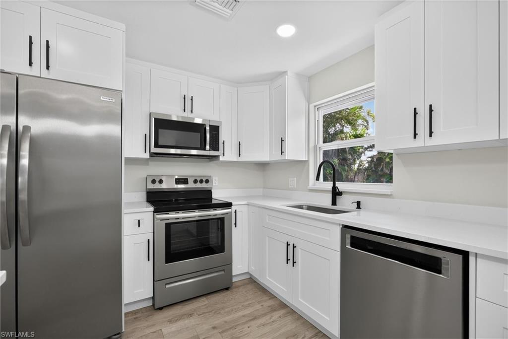 CYPRESS LAKE ESTATES - Residential