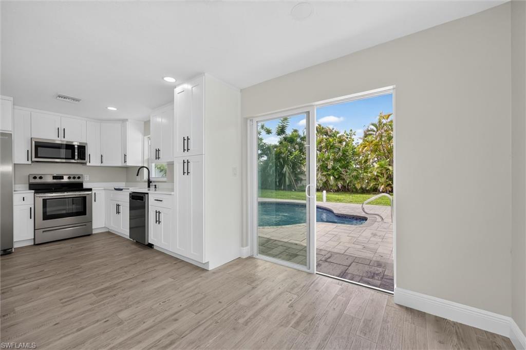 CYPRESS LAKE ESTATES - Residential