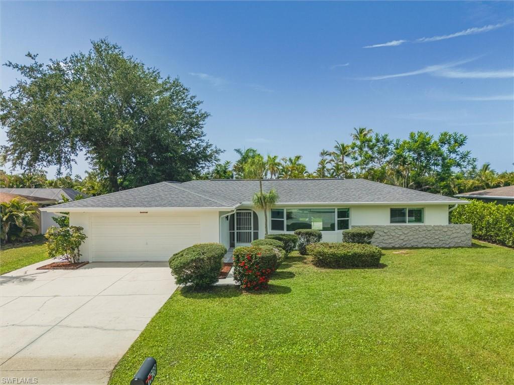 CYPRESS LAKE ESTATES - Residential