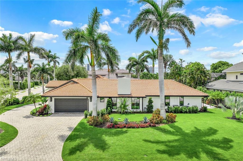 PARK SHORE - Residential