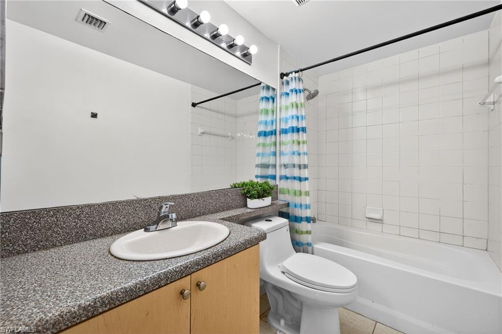 RESERVE AT NAPLES - Residential Lease