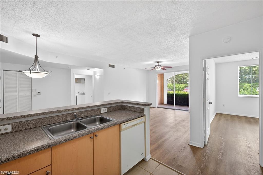 RESERVE AT NAPLES - Residential Lease