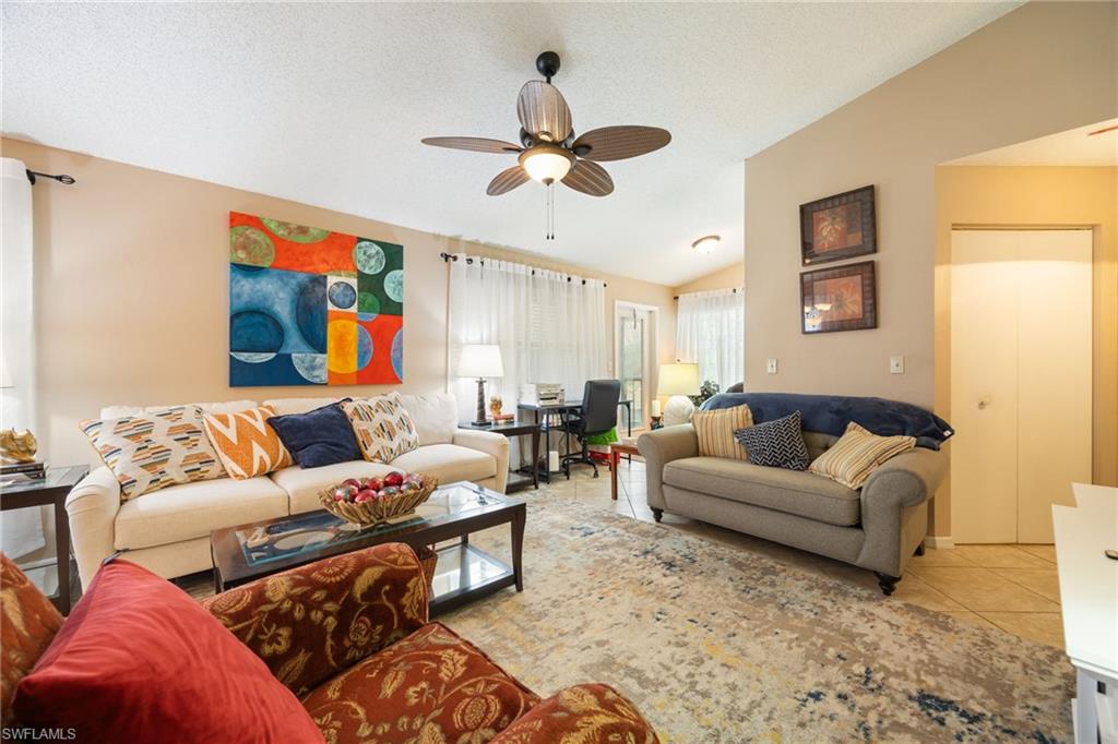 VENETIAN PALMS - Residential