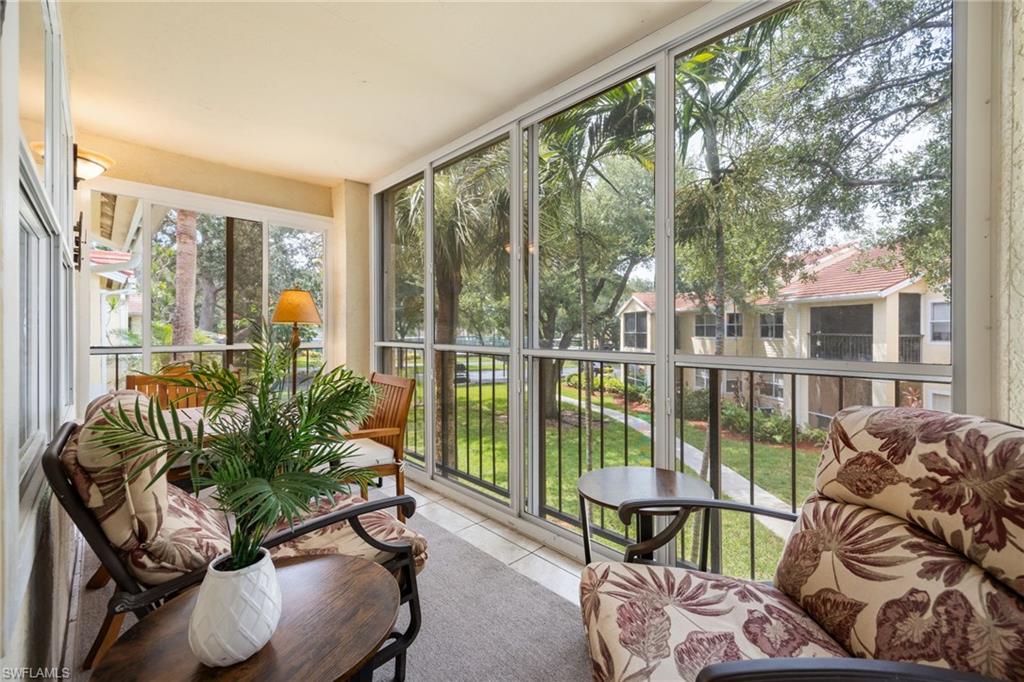VENETIAN PALMS - Residential