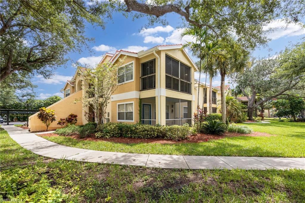 VENETIAN PALMS - Residential