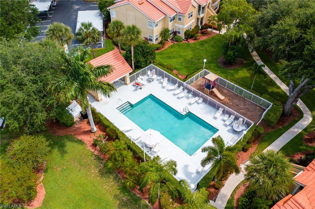 VENETIAN PALMS - Residential