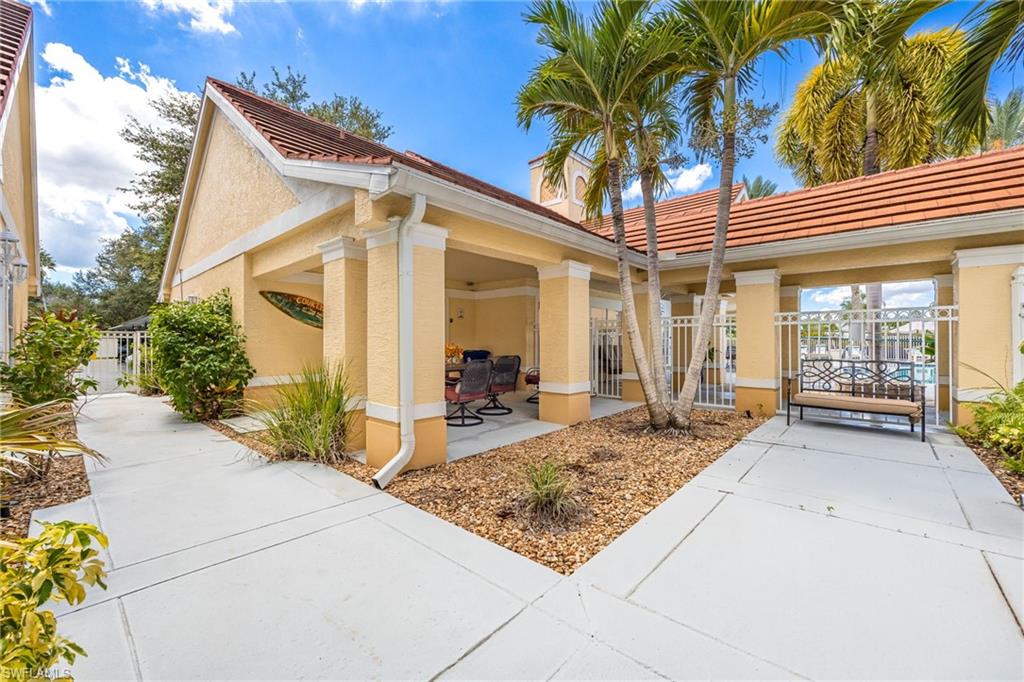 VENETIAN PALMS - Residential