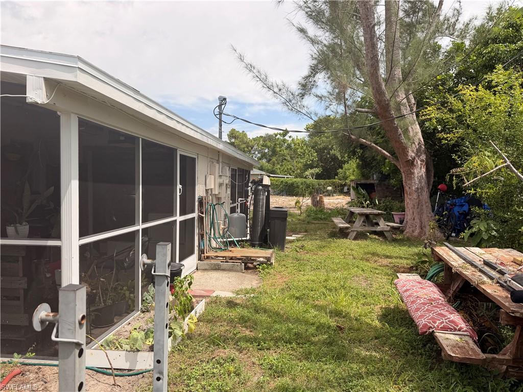 SAN CARLOS PARK - Residential Income