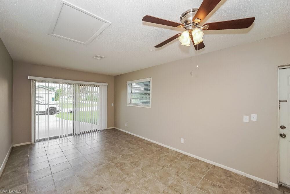 ENGLEWOOD ISLES - Residential Lease