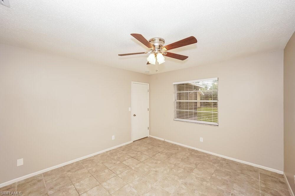 ENGLEWOOD ISLES - Residential Lease