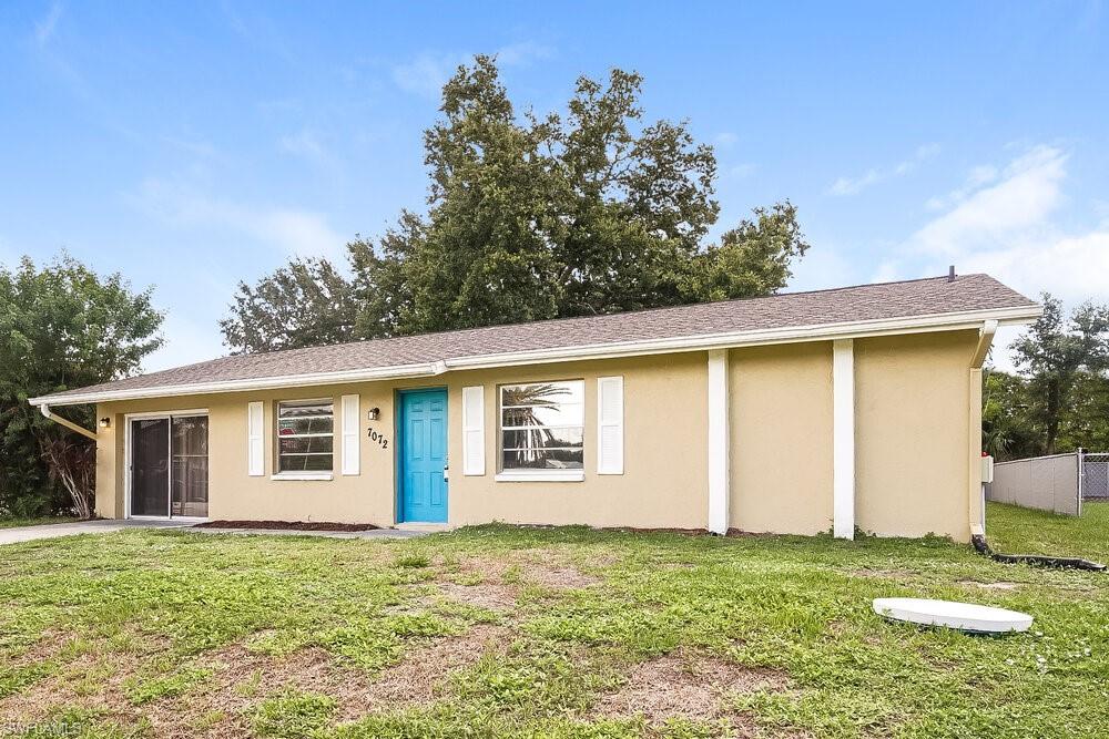 ENGLEWOOD ISLES - Residential Lease