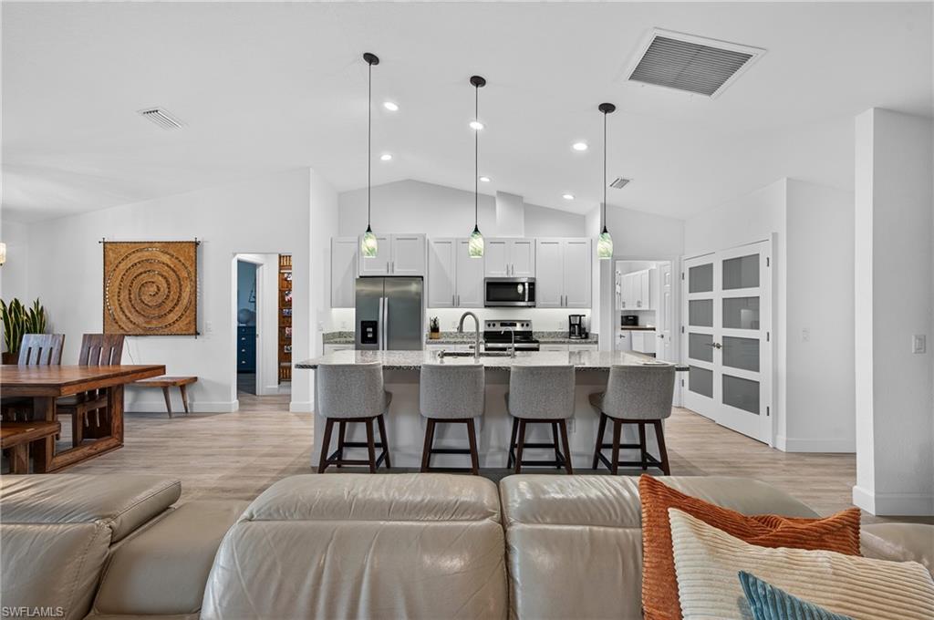 PUNTA GORDA - Residential