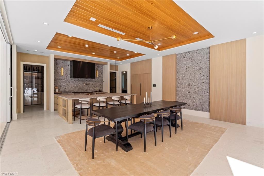 AQUALANE SHORES - Residential