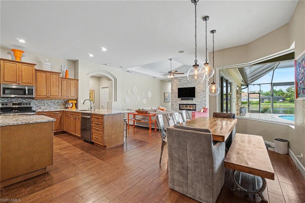BLACKHAWK - Residential