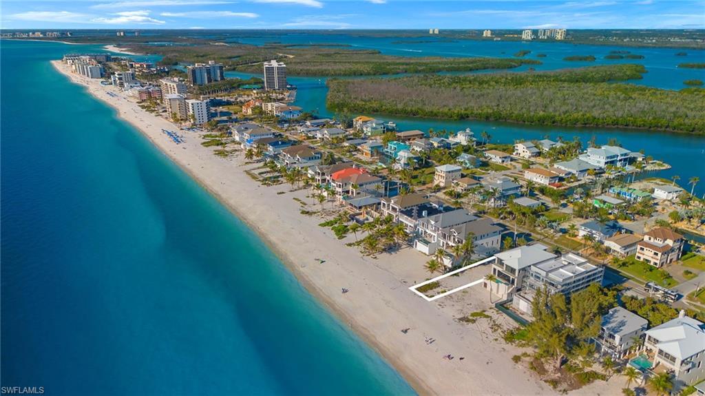 BONITA BEACH - Land