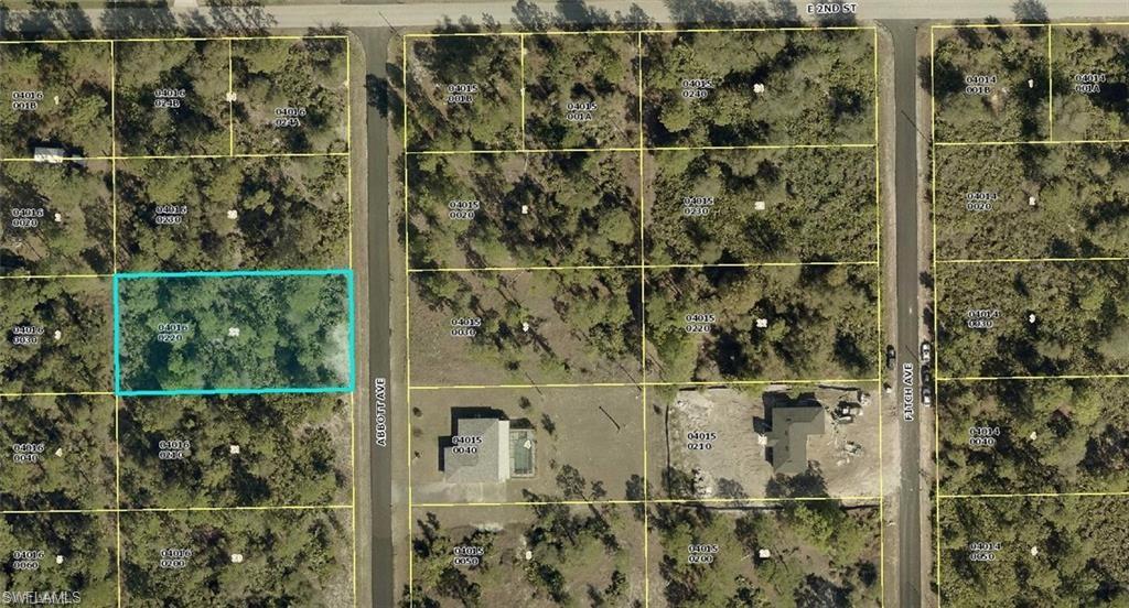 LEHIGH ACRES - Land
